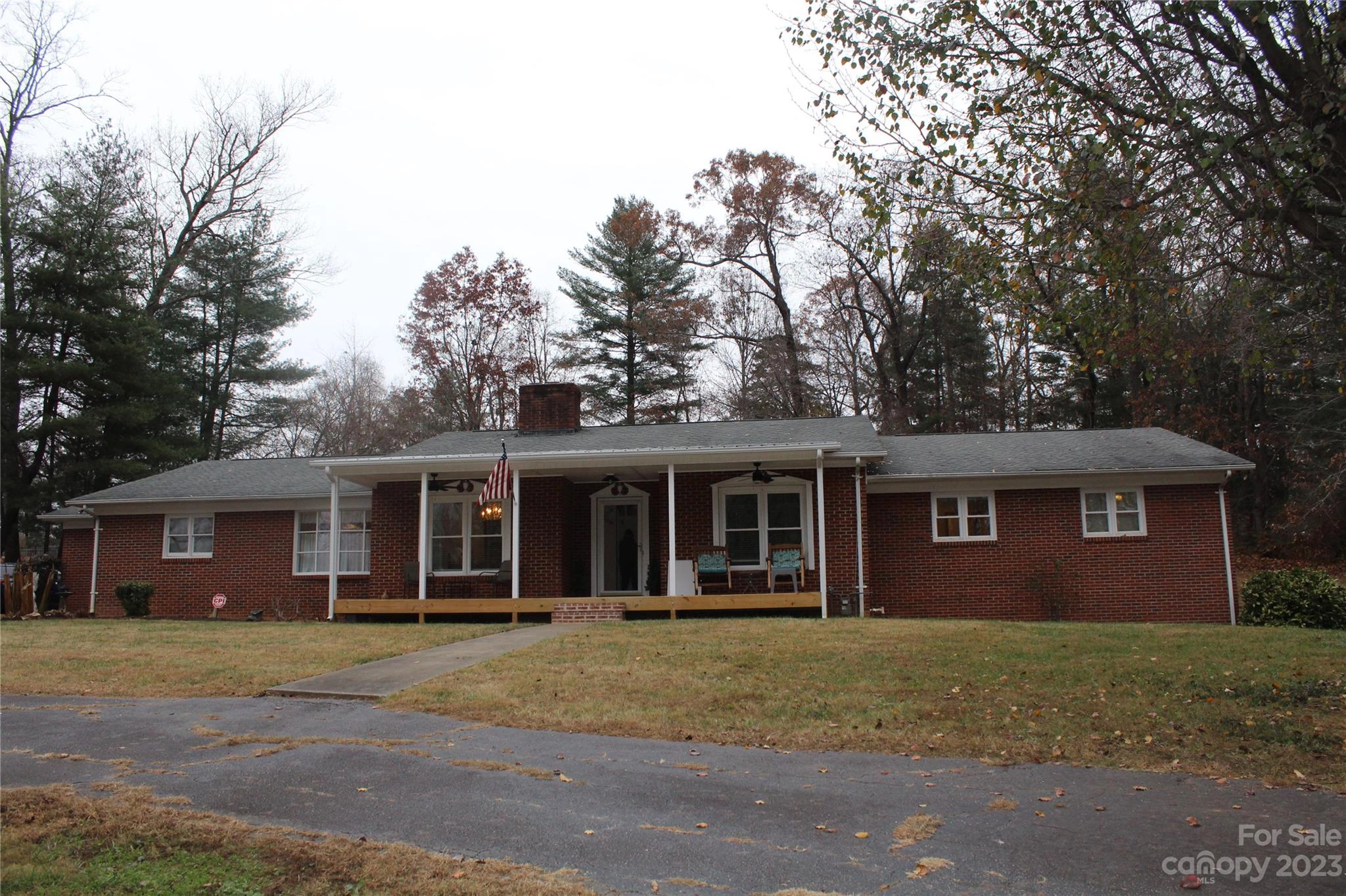 112 Tarheel Ne Ave NE  