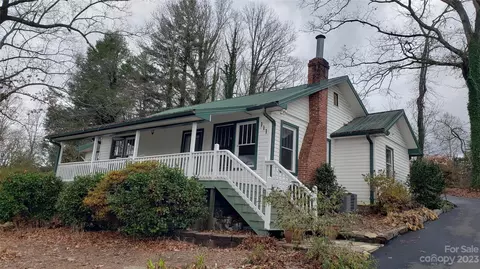 111 Thomas St, Brevard, NC 28712