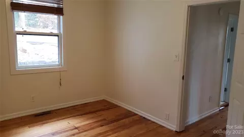 111 Thomas St, Brevard, NC 28712 photo 17