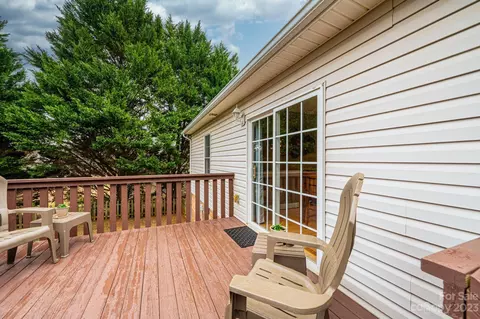 4875 Water Wheel Dr, Conover, NC 28613 photo 31