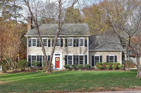 12232 Hickory Knoll Ct, Matthews, NC 28105