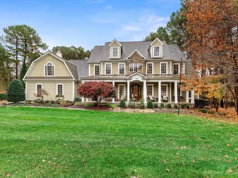 146 Bayberry Creek Cir, Mooresville, NC 28117