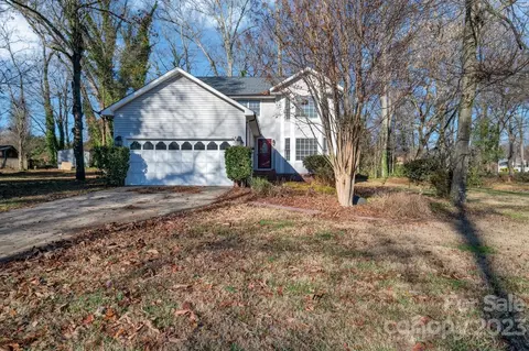 4786 Morris Glen Dr, Concord, NC 28027