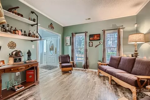 19500 Coachmans Trce, Cornelius, NC 28031 photo 13
