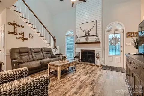 19500 Coachmans Trce, Cornelius, NC 28031 photo 11