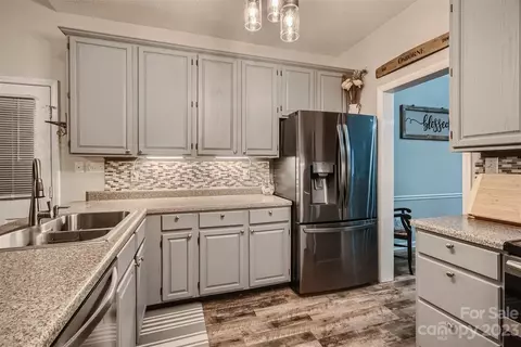 19500 Coachmans Trce, Cornelius, NC 28031 photo 6