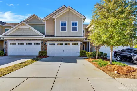 812 Pennington Dr, Lancaster, SC 29720 photo 2