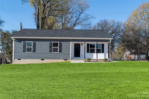 813 E Church St, Cherryville, NC 28021