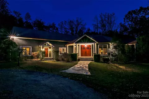 438 Rockwood Ln, Tryon, NC 28782