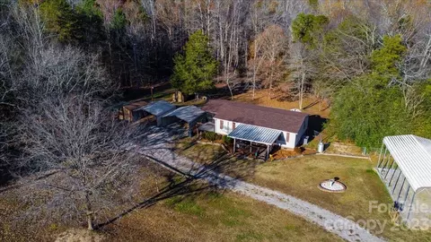 Hart Road, Clover, SC 29710
