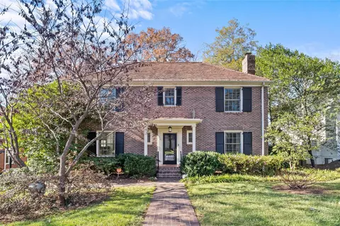 614 Cherokee Rd, Charlotte, NC 28207