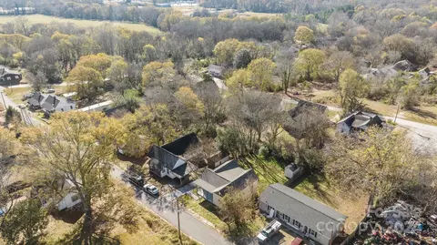 View/Area - 958 13th St, Lancaster, SC 29720 photo 1 of 4