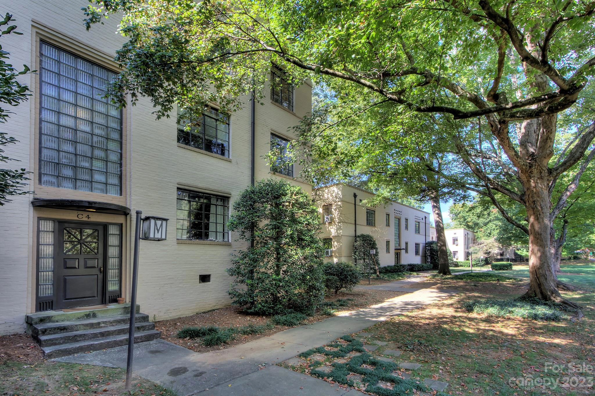 1121 Myrtle 26 Ave Unit 26  