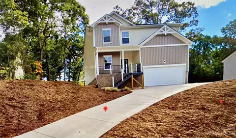163 Greenwich Dr, Statesville, NC 28677