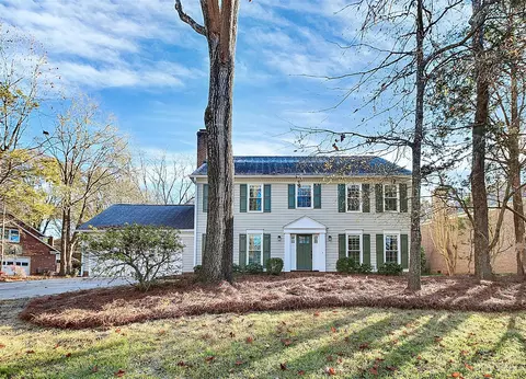 10209 Patrick Henry Ln, Charlotte, NC 28277
