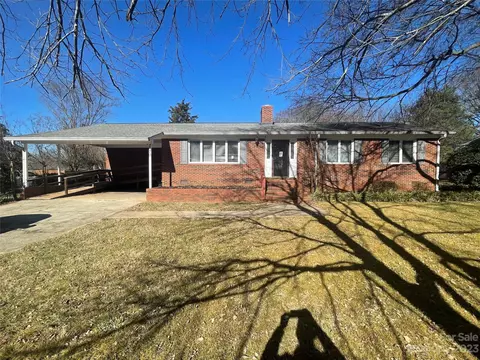 2670 Saddlewood Cir, Concord, NC 28027