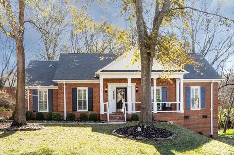 6407 Mock Orange Dr, Charlotte, NC 28277