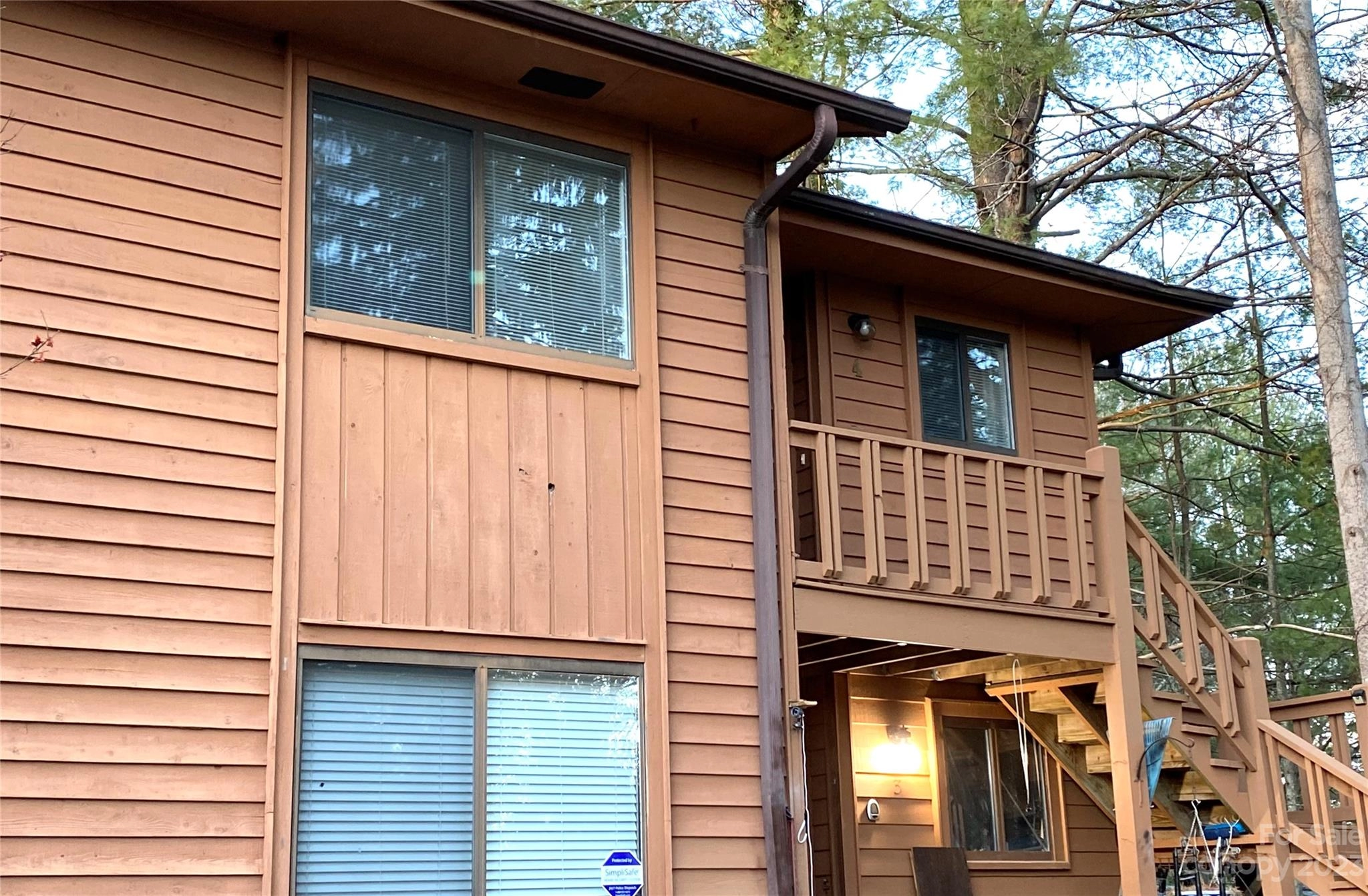 551 Courtwood 4 Ln Unit 4  