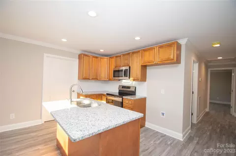 1120 6th St, Lancaster, SC 29720 photo 3