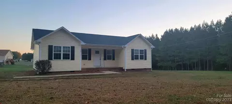 41366 Nc 740 4 Hwy #4, New London, NC 28127