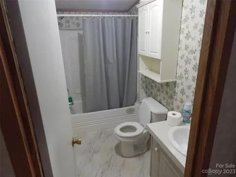 1643 Hill River Rd, Hiddenite, NC 28636 photo 14