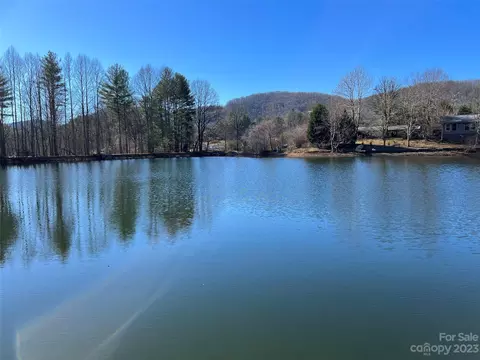 Cantrell Loop Road, Hendersonville, NC 28739