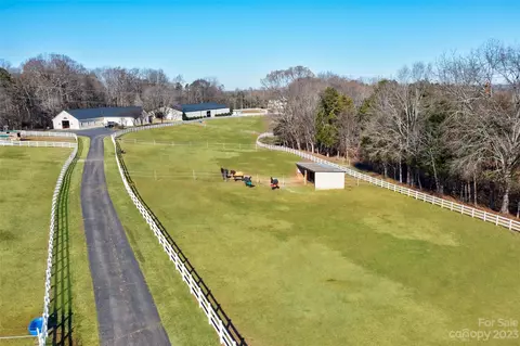 10600 Archer Rd, Davidson, NC 28036 photo 3