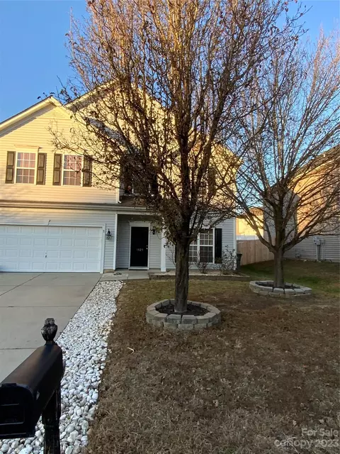 1823 Mary Wynn Ct, Kannapolis, NC 28083