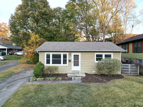 29 Jarrett St, Asheville, NC 28806