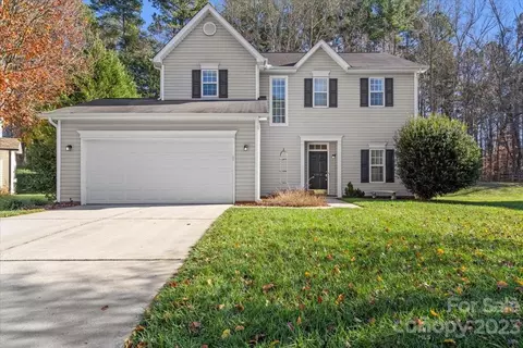 6914 Brancusi Ct, Charlotte, NC 28215