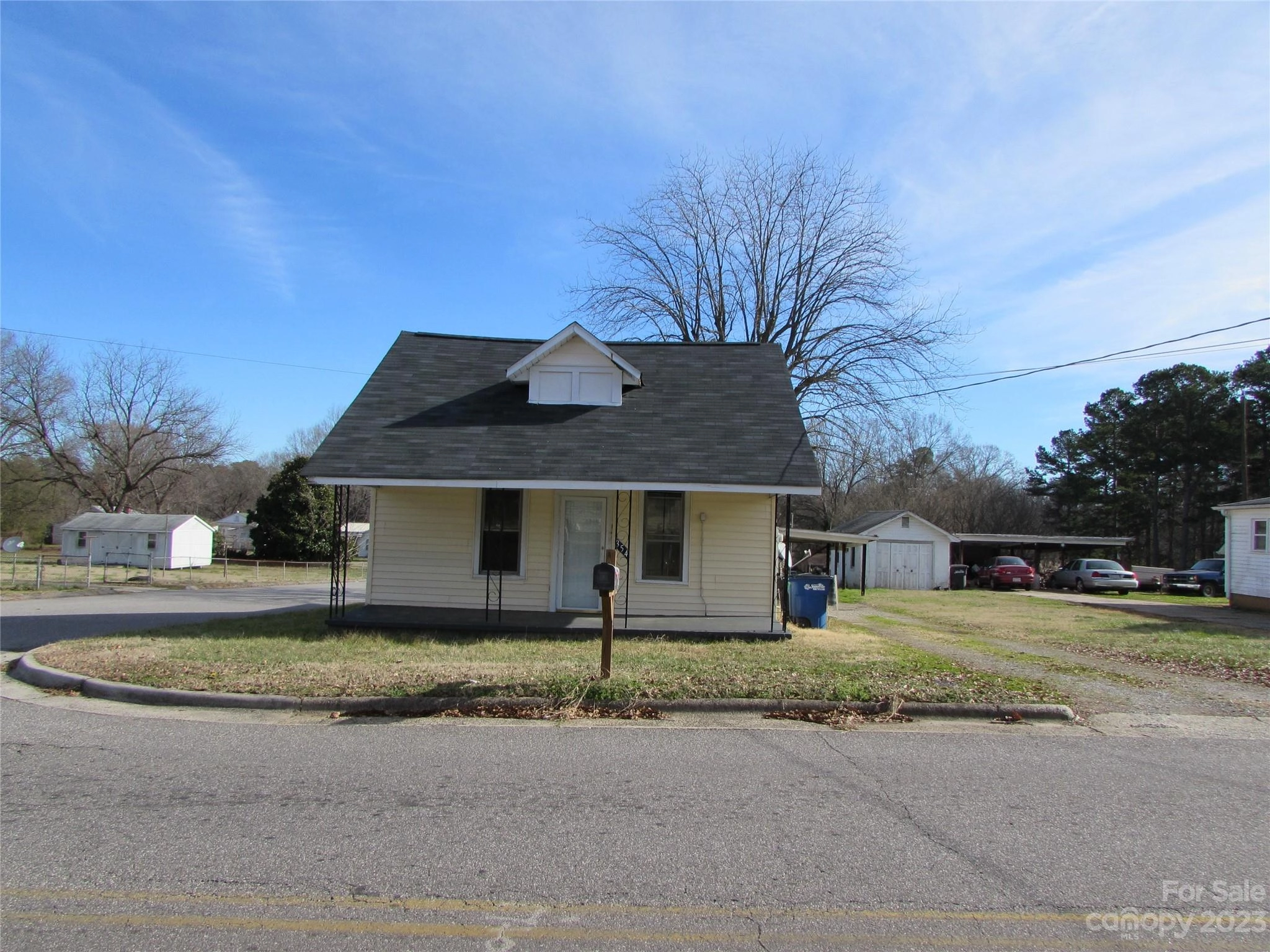 354 N Oakland 10 Ave Unit 10