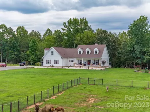 335 Dalton Rd, Mocksville, NC 27028