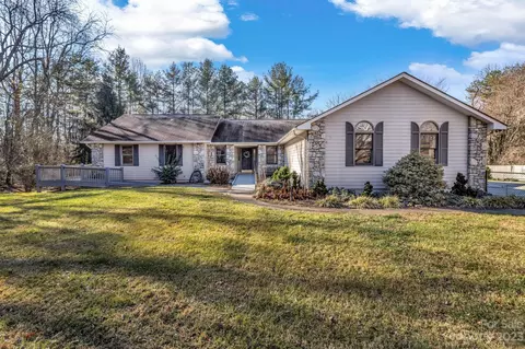 21 Windswept Dr, Candler, NC 28715