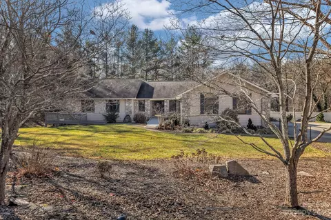 21 Windswept Dr, Candler, NC 28715 photo 2