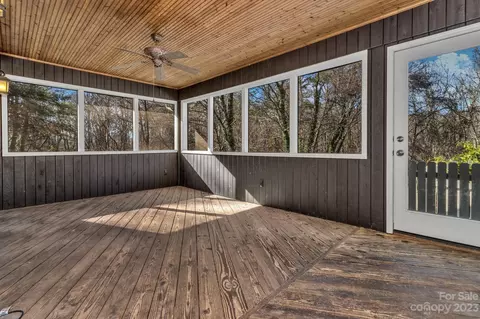 21 Windswept Dr, Candler, NC 28715 photo 39