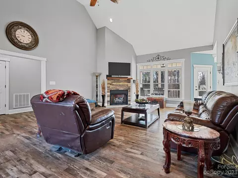 810 Sutton Spring Rd, York, SC 29745 photo 12