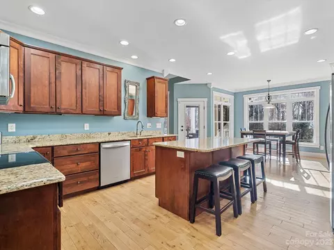 810 Sutton Spring Rd, York, SC 29745 photo 8