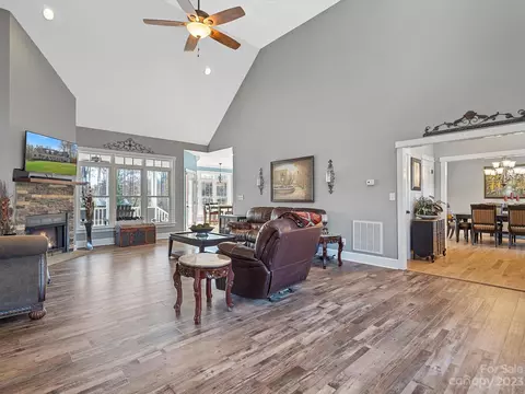 810 Sutton Spring Rd, York, SC 29745 photo 13
