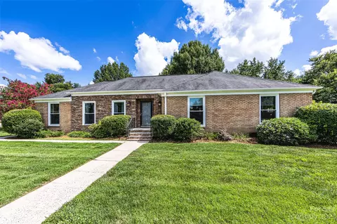 3901 Rea Rd, Charlotte, NC 28226