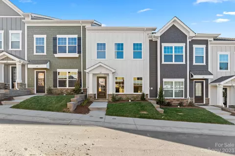 64 Walnut Springs 15-c Dr #15-C, Asheville, NC 28804