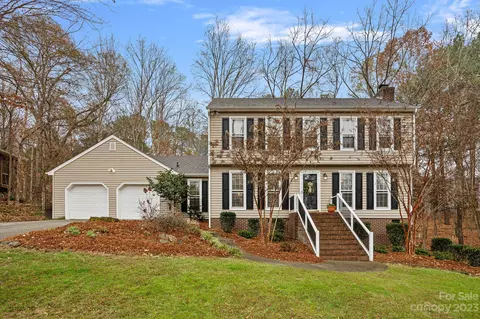 5604 All Saints Ln, Charlotte, NC 28226