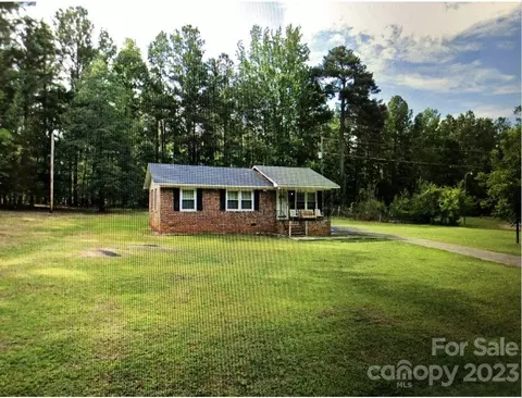 4073 Stoneboro Rd, Heath Springs, SC 29058