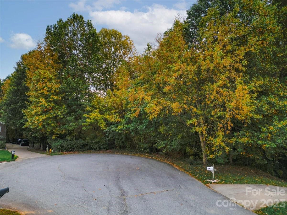 180 Cloverhurst 9 Ct Unit 9  