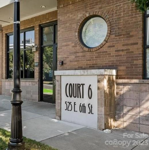 525 E 6th 318 St Unit 318  