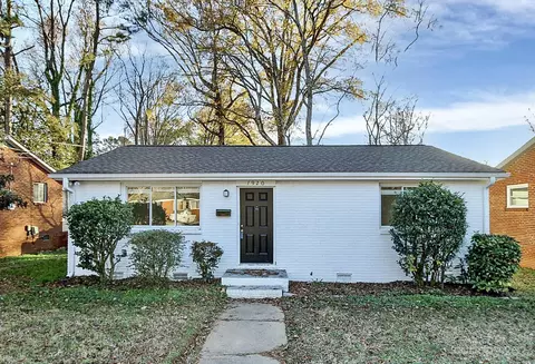 1920 Finchley Dr, Charlotte, NC 28215