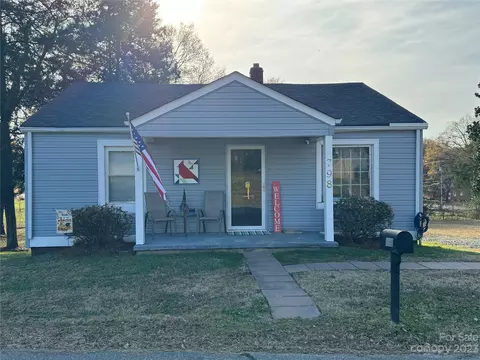 798 Davis Se St SE, Concord, NC 28025