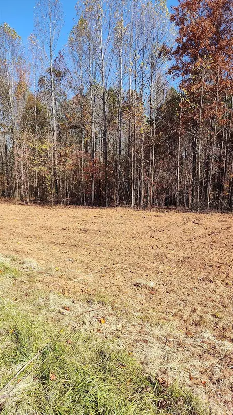 000 Tomlin Rd, Harmony, NC 28634 photo 9