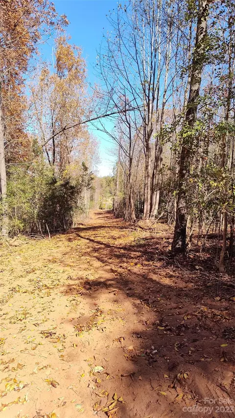 000 Tomlin Rd, Harmony, NC 28634 photo 14