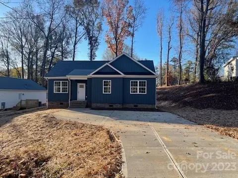 4011 Palmetto Dr, Rock Hill, SC 29732