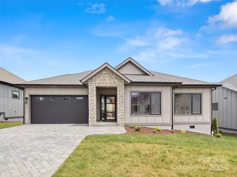 314 Avery Trail 23 Dr #23, Arden, NC 28704